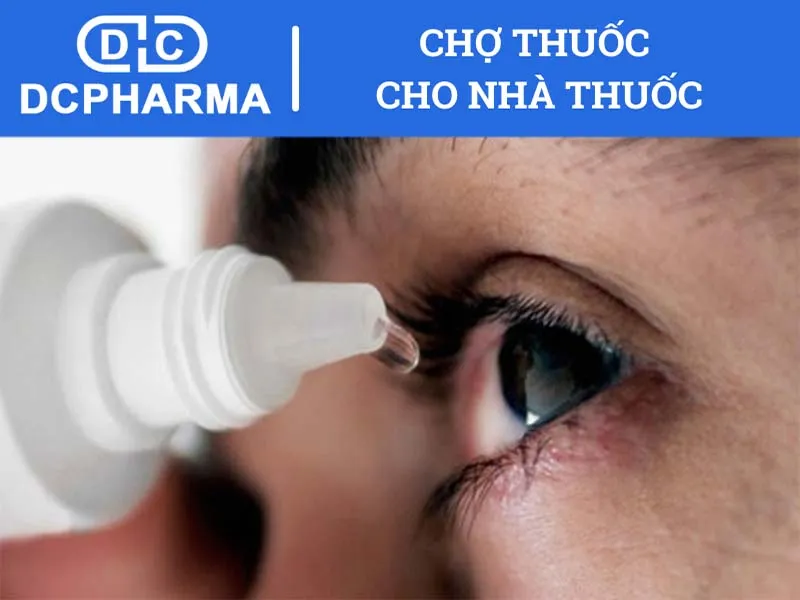 Cách nhỏ thuốc đau mắt đỏ đúng cách